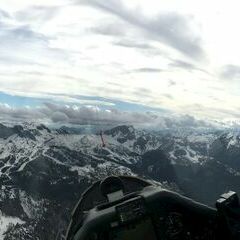 Flugwegposition um 15:07:34: Aufgenommen in der Nähe von Gemeinde Hermagor-Pressegger See, Österreich in 2214 Meter